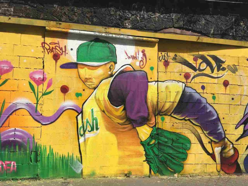 trouvez un artisan peintre qualifié dans les hauts-de-seine (92) pour vos travaux de peinture intérieure et extérieure. devis rapide et travail soigné pour particuliers et professionnels.
