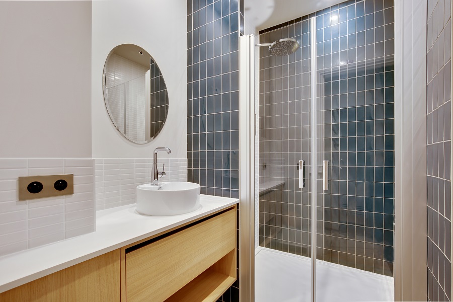 obtenez une assurance adaptée pour vos travaux de rénovation de salle de bain à paris 17. protégez votre projet et bénéficiez de conseils d’experts pour une rénovation sereine.