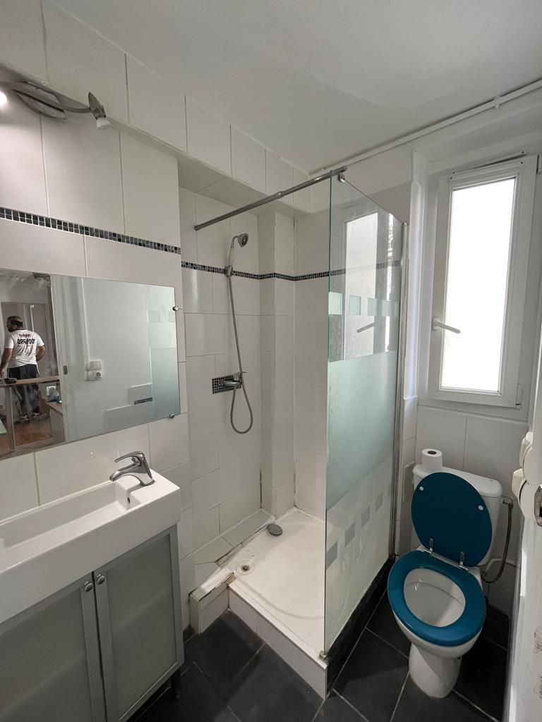 découvrez comment estimer et optimiser le budget de votre salle de bain à paris : conseils, prix moyens et astuces pour une rénovation réussie sans dépasser votre budget.