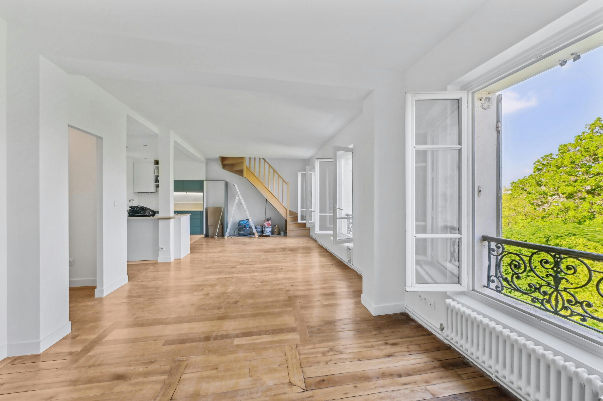 découvrez le coût moyen de la rénovation d'un appartement 3 pièces à paris 17e : estimation des prix, facteurs influençant le budget, conseils et astuces pour bien planifier vos travaux.
