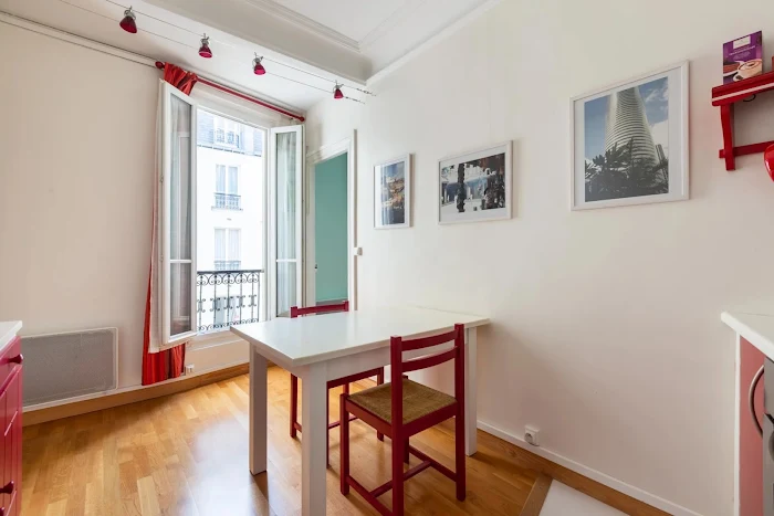 découvrez le coût moyen pour rénover un appartement 3 pièces dans le 17e arrondissement de paris. informations détaillées sur les tarifs, les postes de dépenses et les conseils pour bien planifier votre budget rénovation.