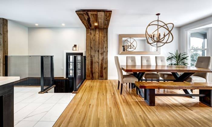 découvrez tout ce qu'il faut savoir sur le coût d'une rénovation : prix moyens, facteurs influençant le budget, conseils pour estimer vos travaux et optimiser vos dépenses lors de la rénovation de votre maison ou appartement.