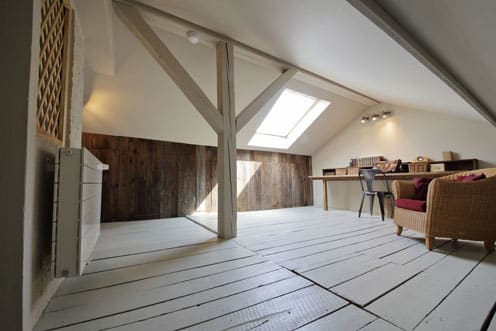 obtenez gratuitement votre devis pour l’aménagement de combles. comparez les prix, découvrez des solutions sur mesure et transformez vos espaces sous toiture en pièces à vivre rapidement et sans engagement.