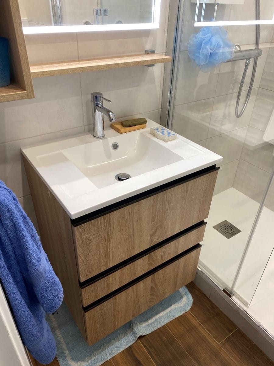 obtenez un devis gratuit et personnalisé pour la rénovation de votre salle de bain à paris. solutions sur mesure, travaux de qualité et estimation rapide par des professionnels.