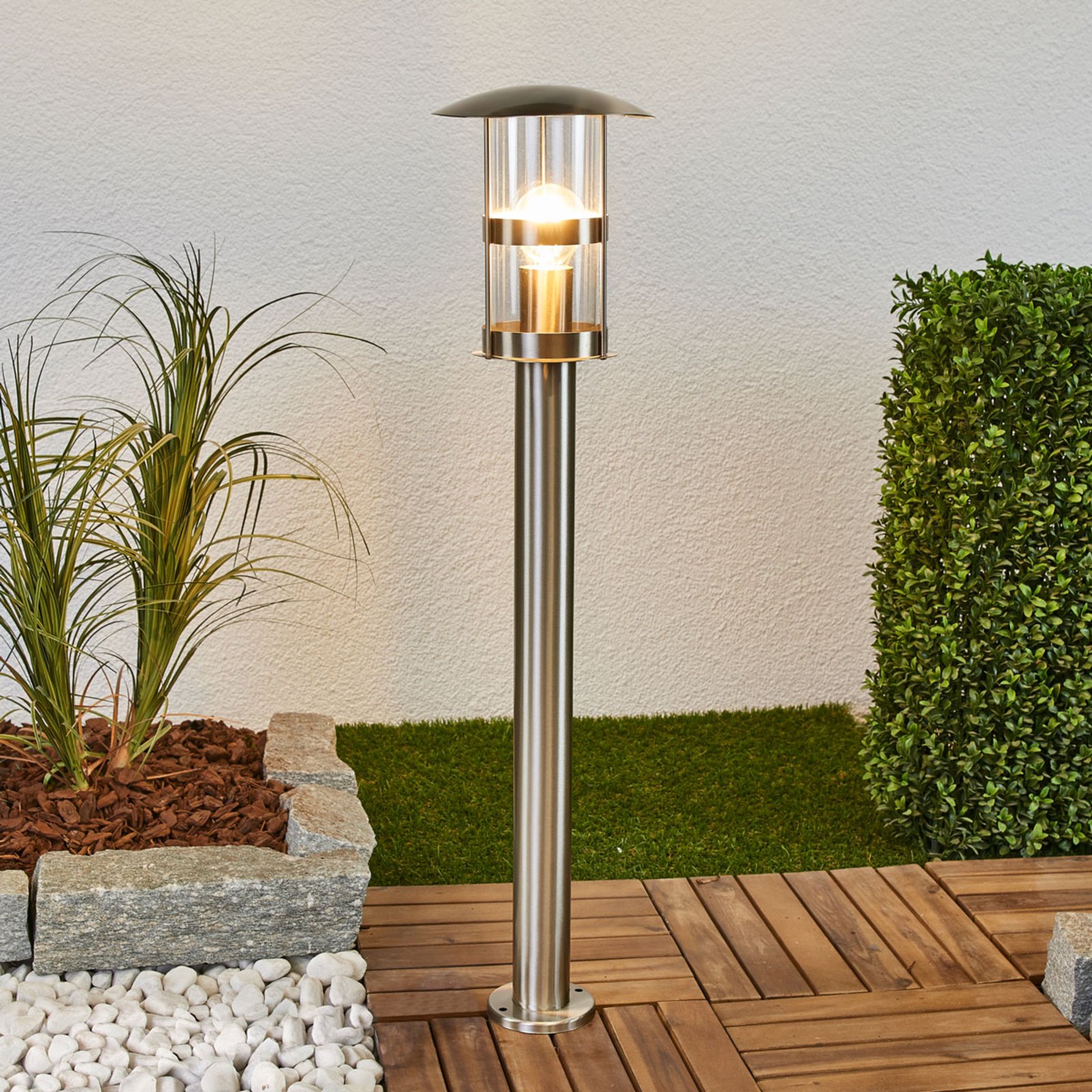 profitez d’un éclairage extérieur professionnel à neuilly : installation, conseils et solutions sur mesure pour sécuriser et sublimer votre jardin, terrasse ou façade.