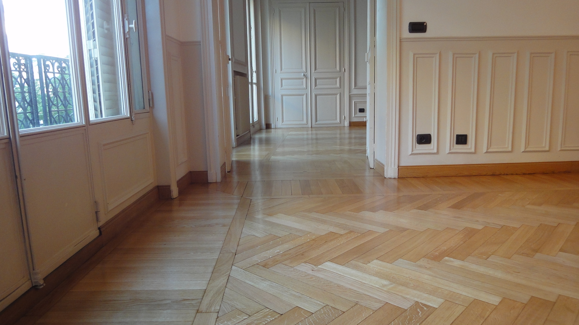 service d'entretien post-rénovation à paris 75010 : nettoyage complet après travaux pour appartements, maisons et locaux. intervention rapide, résultats impeccables. obtenez votre devis gratuit !