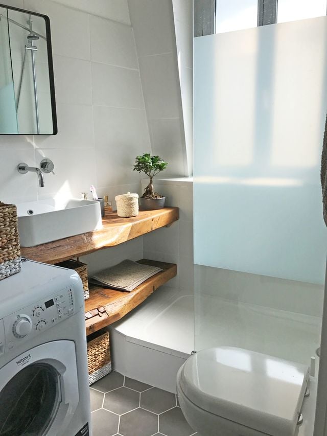 confiez l'installation de votre salle de bain à paris à des experts qualifiés. services sur-mesure, conseils personnalisés et réalisation rapide pour aménager la salle de bain de vos rêves.
