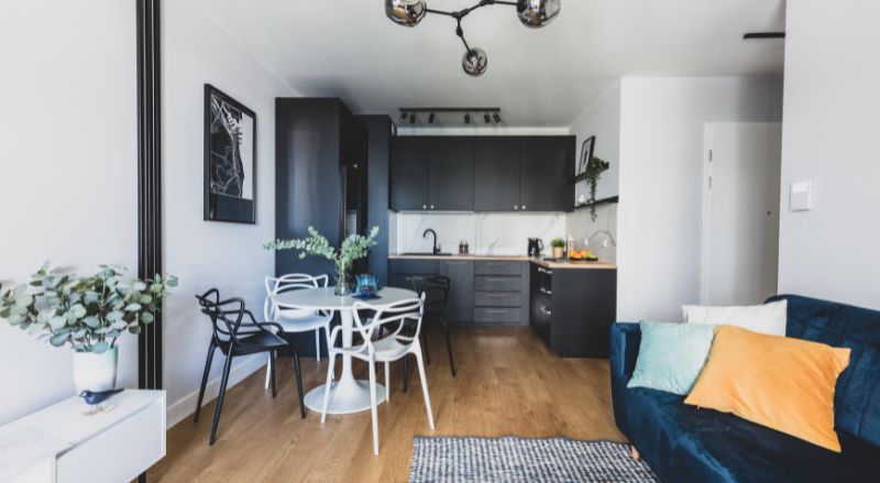 découvrez nos conseils et idées pour une rénovation réussie d’un appartement de 30m2. optimisez l’espace et modernisez votre intérieur avec des solutions adaptées à votre petit logement.