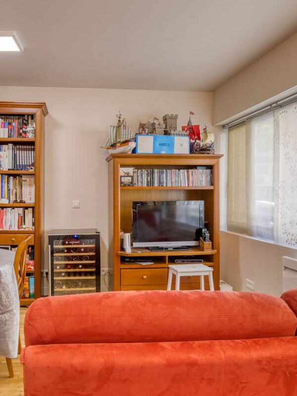 confiez la rénovation de votre appartement à paris 12 à des professionnels. devis gratuit, conseils sur mesure et accompagnement complet pour transformer votre intérieur selon vos envies !