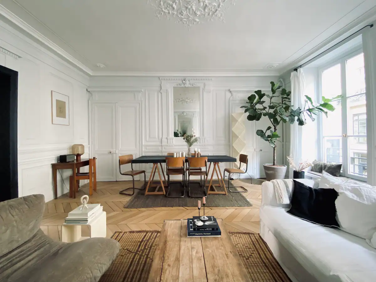 confiez la rénovation de votre appartement à paris à des experts. design sur-mesure, travaux de qualité, respect des délais et conseils personnalisés pour valoriser votre bien.