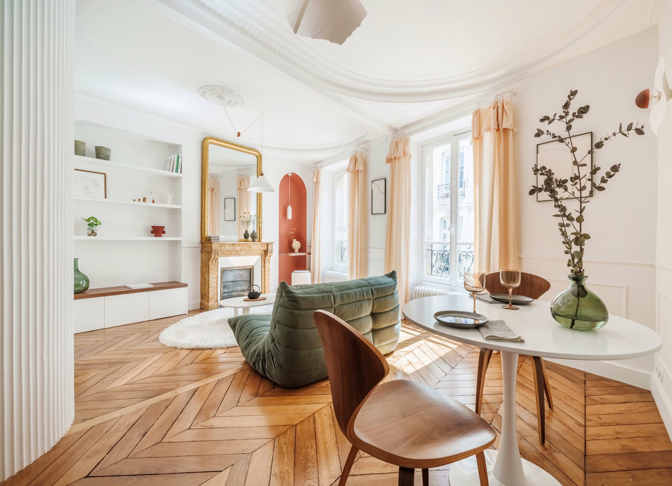 confiez la rénovation de votre appartement à paris à des professionnels expérimentés. devis gratuit, conseils personnalisés et transformation sur-mesure pour valoriser votre bien immobilier.