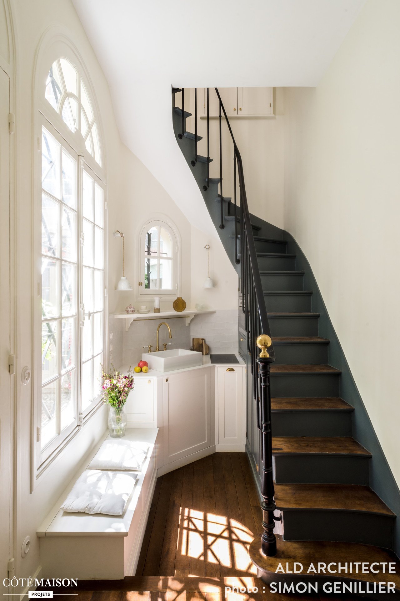 découvrez l'art de la rénovation chic à paris : des intérieurs élégants, des matériaux de qualité et un design sur-mesure pour sublimer votre espace de vie.