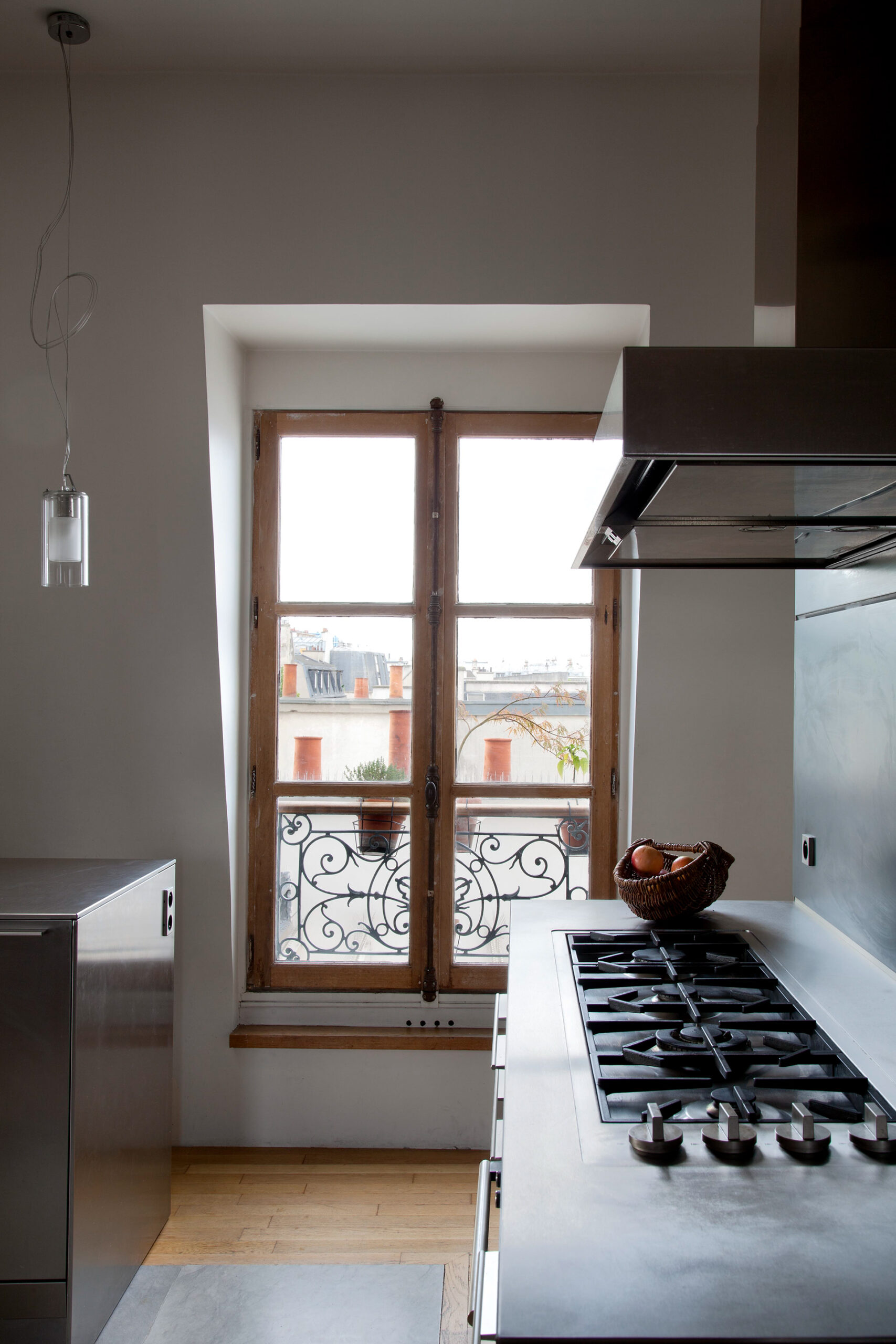 confiez la rénovation de votre cuisine à paris 5 à des experts ! design moderne, matériaux de qualité et accompagnement personnalisé pour transformer votre espace culinaire.