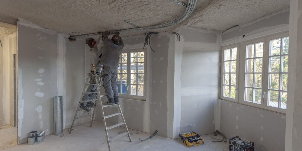 confiez la rénovation électrique de votre maison à des professionnels qualifiés. sécurité, conformité et modernité pour votre installation électrique. demandez votre devis gratuit !