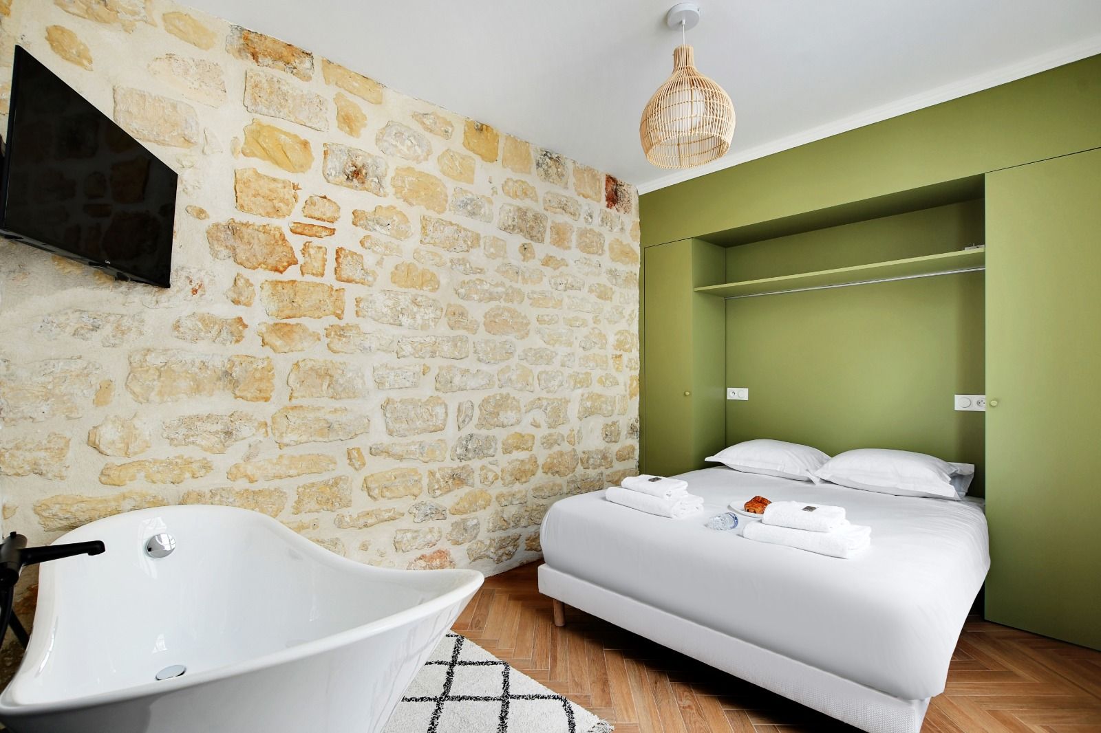 confiez votre rénovation intérieure à paris à des experts qualifiés : conseils personnalisés, matériaux de qualité et réalisation sur-mesure pour sublimer votre habitat.