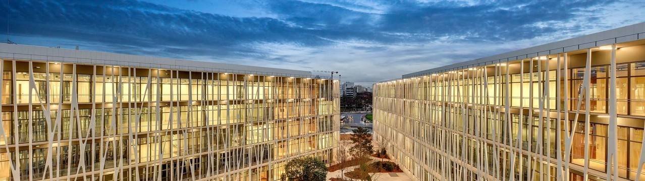 confiez la rénovation de votre logement à paris à des experts qualifiés. devis gratuit, conseils personnalisés et suivi complet pour transformer votre intérieur selon vos envies.