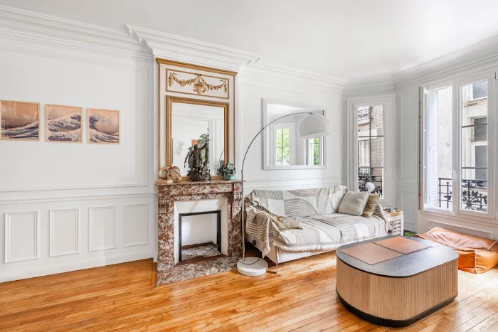découvrez nos services de rénovation moderne pour appartement à paris 12 : optimisation de l'espace, design contemporain et matériaux de qualité pour valoriser votre bien immobilier.
