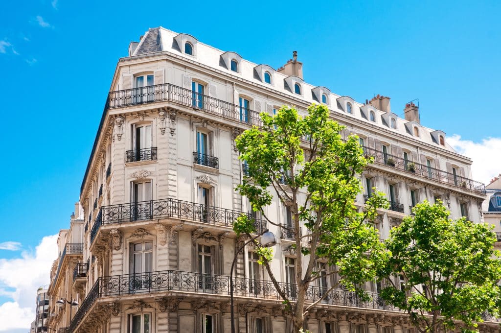 confiez votre projet de rénovation à paris à des experts qualifiés. rénovation complète d'appartement, maison ou bureaux avec des solutions sur-mesure pour valoriser votre bien.