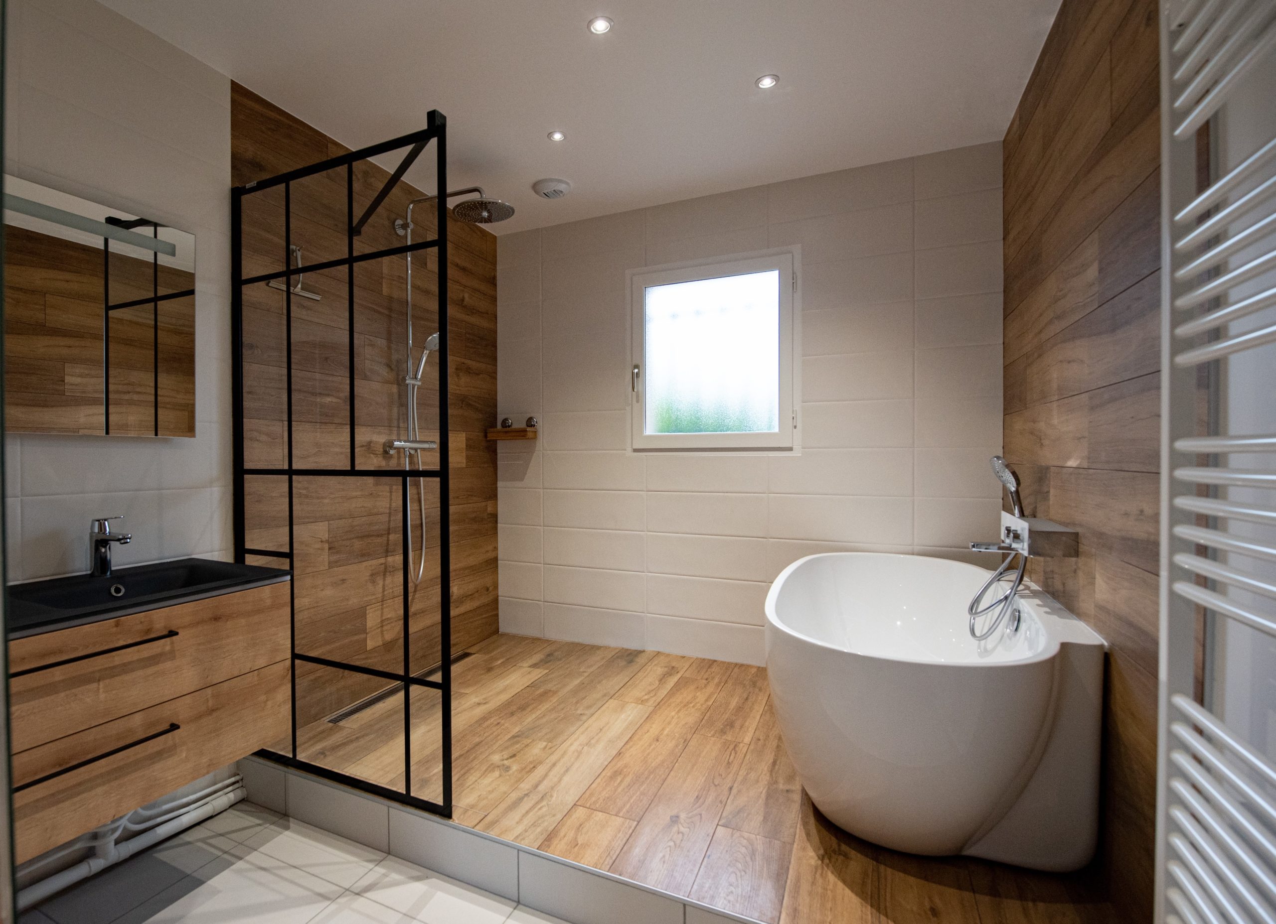 découvrez nos conseils et inspirations pour une rénovation de salle de bain moderne : idées de design, matériaux tendance et astuces pour optimiser l’espace et le confort.