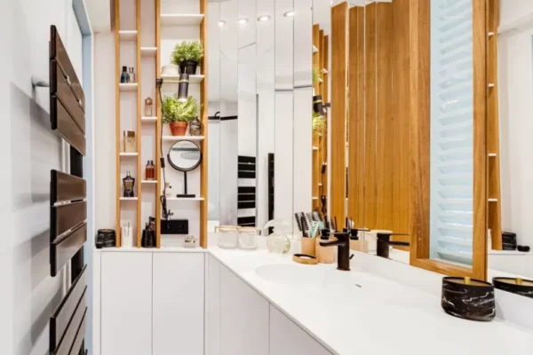 confiez la rénovation de votre salle de bain à paris à des experts. modernisation, optimisation de l'espace et finitions soignées. devis gratuit et conseils personnalisés.