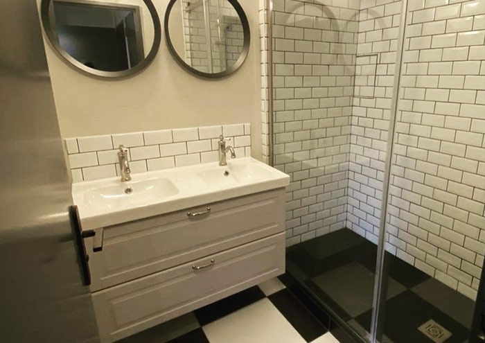 confiez la rénovation de votre salle de bain à paris à des professionnels qualifiés. devis gratuit, accompagnement sur-mesure et finitions haut de gamme pour transformer votre salle de bain selon vos envies !