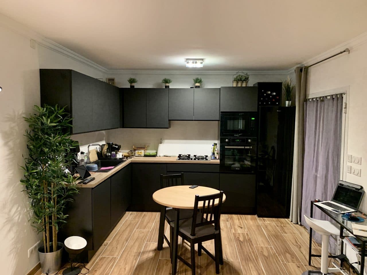 découvrez nos conseils pratiques pour rénover votre appartement tout en réalisant des économies. astuces, idées et solutions abordables pour transformer votre espace sans dépasser votre budget.