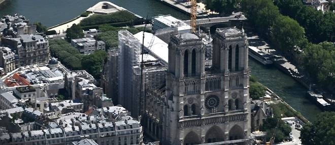 découvrez les avancées du projet de restauration de notre-dame avec un objectif de réouverture en 2030. suivez l'évolution des travaux, les innovations et le calendrier de reconstruction de la célèbre cathédrale parisienne.