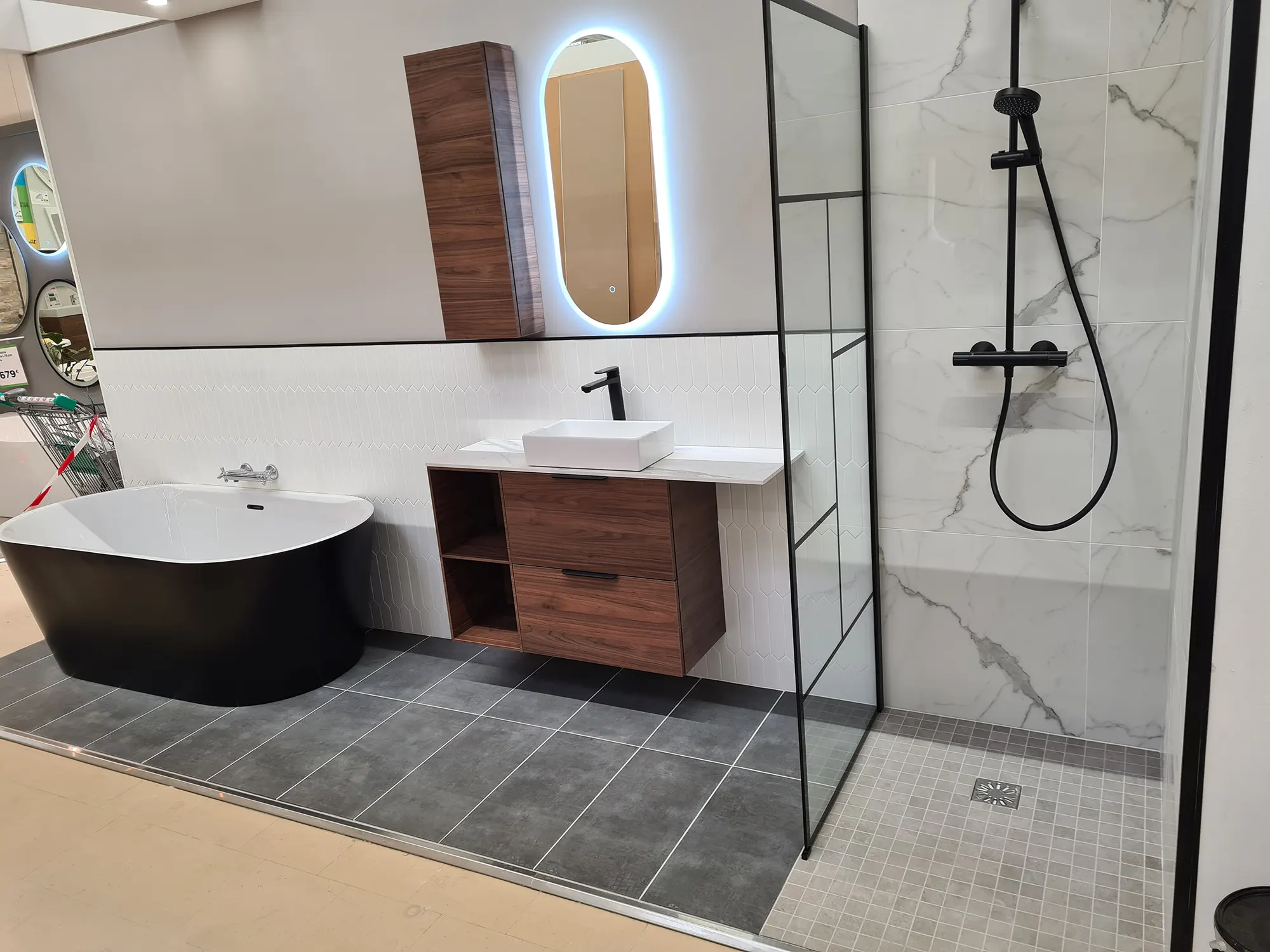 transformez votre espace avec une salle de bain clé en main à paris. conception, rénovation et installation sur mesure pour un résultat élégant et fonctionnel, sans souci. demandez votre devis gratuit dès aujourd'hui !