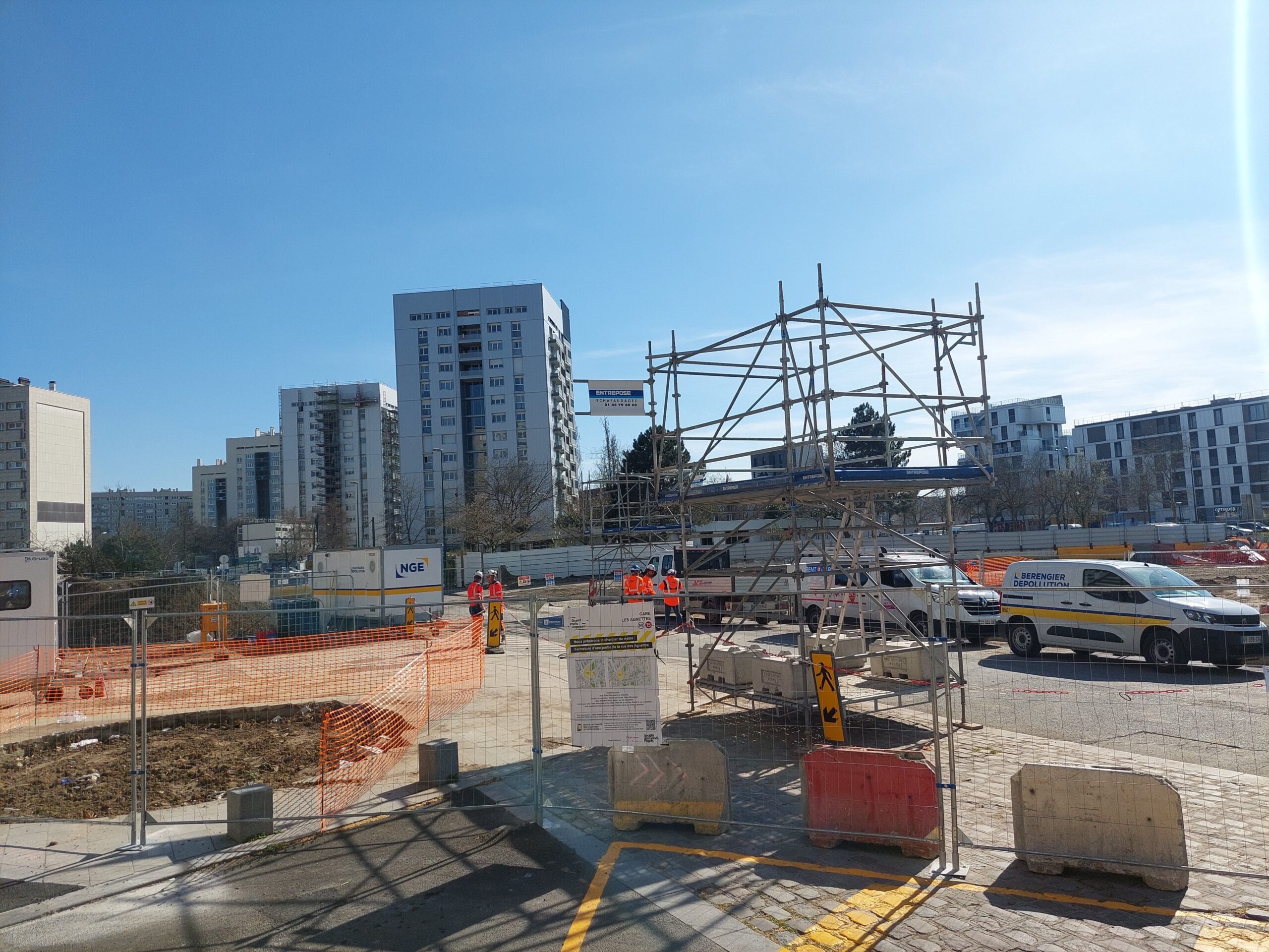 confiez la rénovation de votre logement à un artisan professionnel à gennevilliers pour des travaux de qualité, réalisés avec soin et expertise.