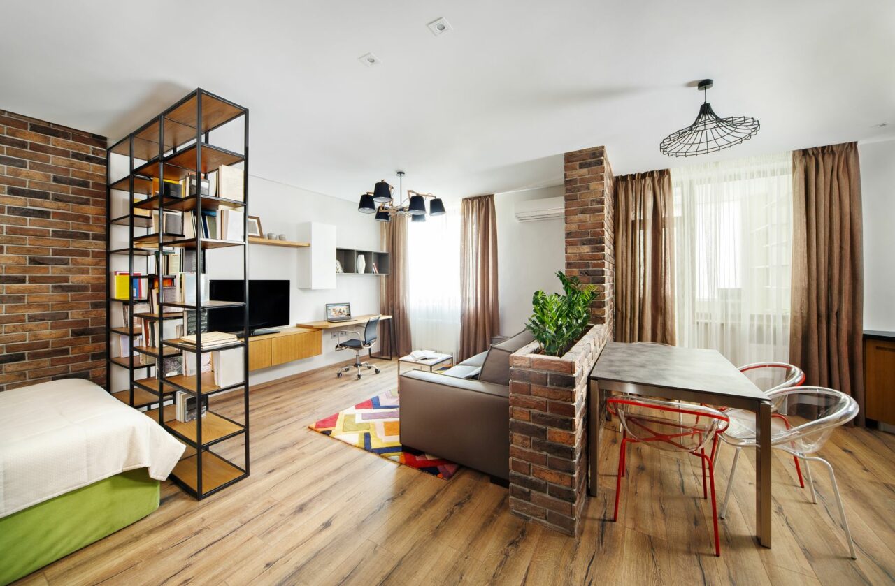 découvrez nos conseils pratiques pour réussir la rénovation de votre appartement, optimiser l'espace et valoriser votre intérieur.