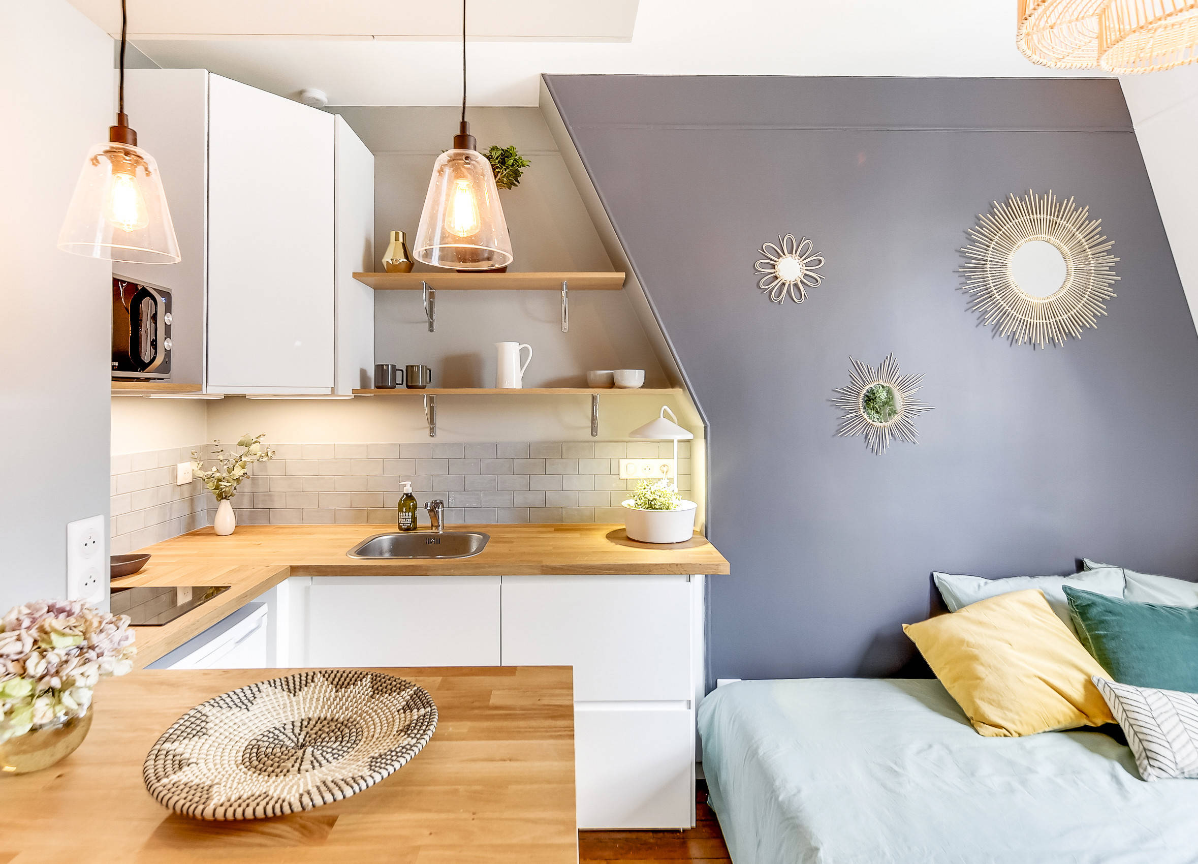 découvrez le coût de rénovation d'une maison au m² et apprenez à optimiser votre budget pour réussir vos travaux tout en maîtrisant vos dépenses.
