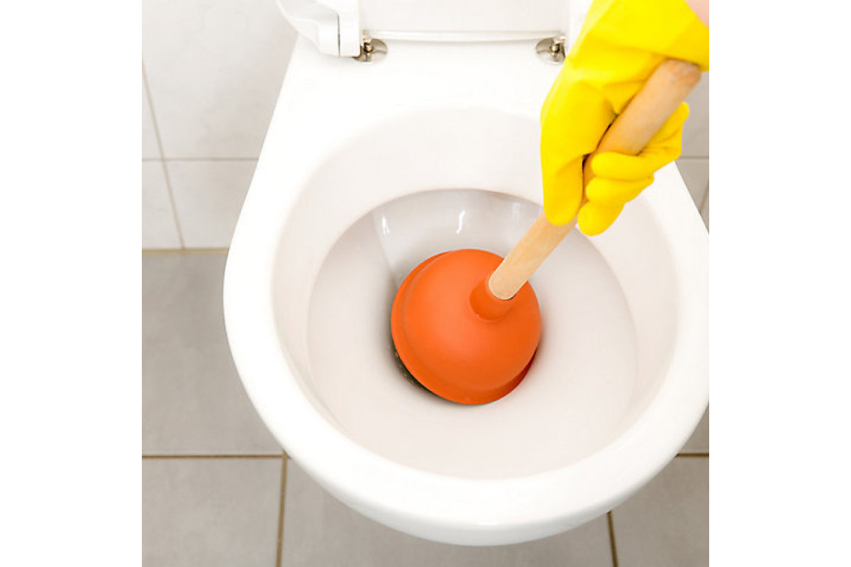 besoin d’un débouchage de toilettes à laval-en-brie ? service rapide et efficace pour résoudre tous vos problèmes de canalisations. intervention professionnelle garantie, disponible 7j/7.