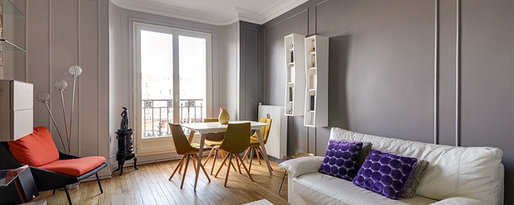 découvrez les étapes essentielles pour transformer votre appartement et créer un espace moderne, fonctionnel et personnalisé selon vos goûts.