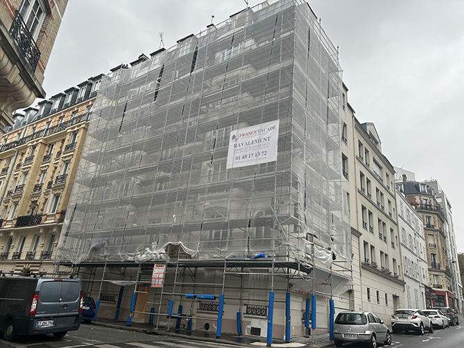 découvrez comment choisir le bon partenaire parmi les experts en rénovation d'entreprise à paris pour garantir la réussite de vos projets.