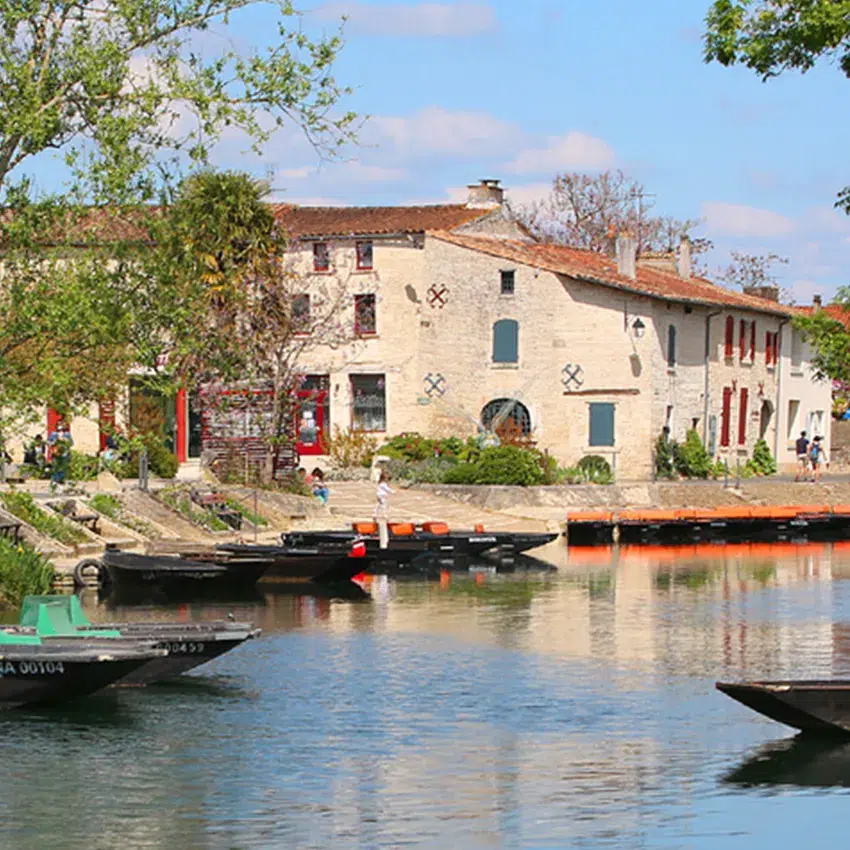 découvrez moigny-sur-école, un village enchanteur niché au cœur de la nature, où histoire, charme et authenticité vous promettent une escapade inoubliable en île-de-france.