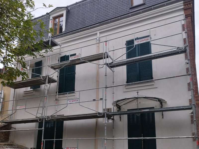 découvrez nos services de ravalement de façade à nanterre à des prix compétitifs. obtenez un devis gratuit et redonnez vie à votre façade avec des professionnels qualifiés.