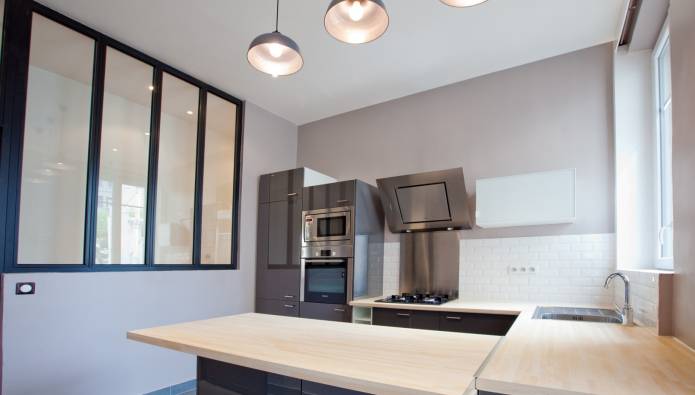 découvrez notre service de rénovation de luxe à paris 8ᵉ en 2025 : design sur-mesure, matériaux haut de gamme et artisans experts pour sublimer votre intérieur avec élégance et raffinement.