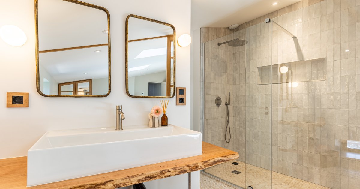 découvrez nos conseils et inspirations pour aménager ou rénover votre salle de bain à clichy. idées déco, astuces pratiques et dernières tendances pour créer un espace moderne et fonctionnel.