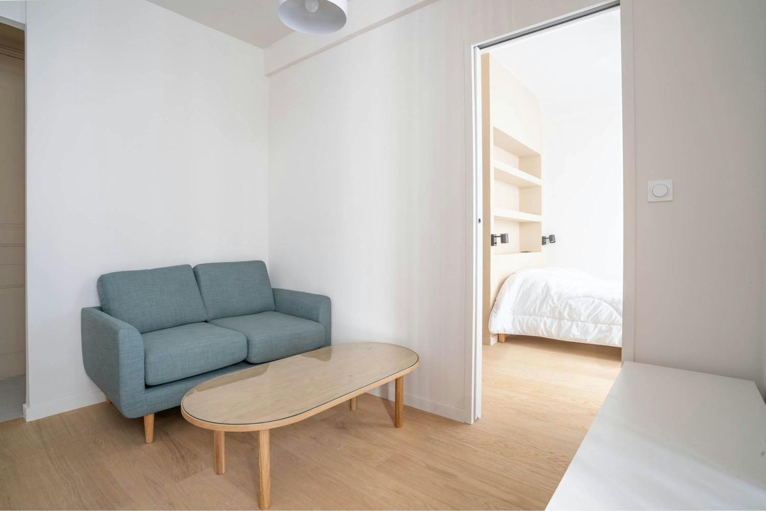 découvrez nos tarifs compétitifs pour la peinture intérieure à paris 8ᵉ en 2025. qualité et service garantis pour vos projets de rénovation.