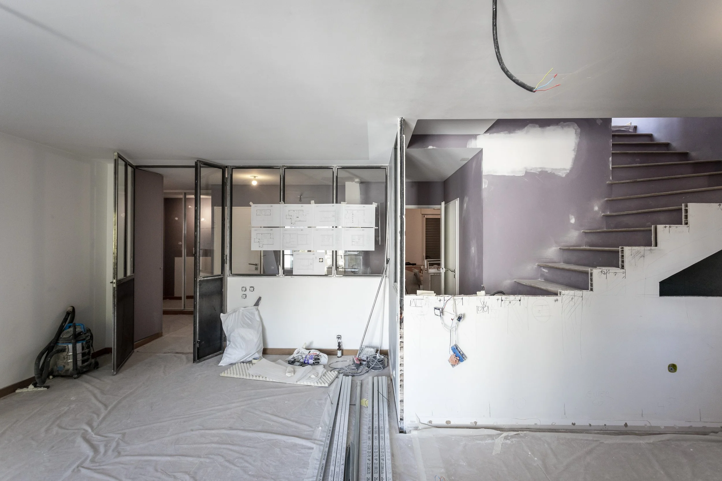 expert en rénovation intérieure professionnelle : transformation de vos espaces avec qualité et savoir-faire.
