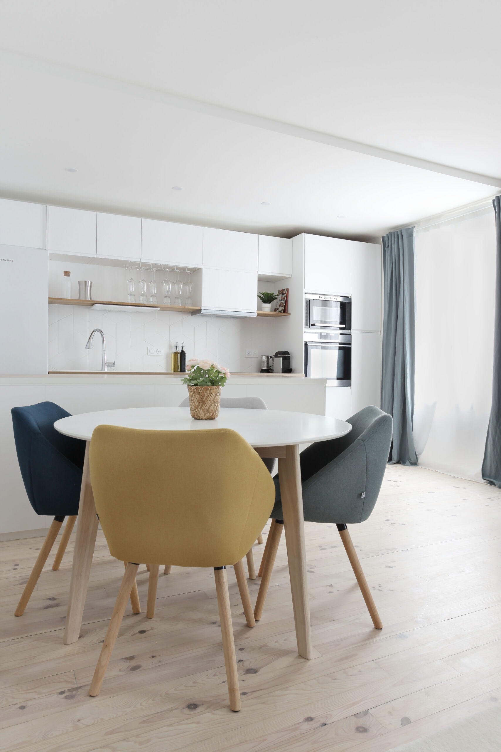 expert en rénovation de logement à paris 75020, nous transformons votre intérieur avec qualité et savoir-faire. devis gratuit et personnalisé.