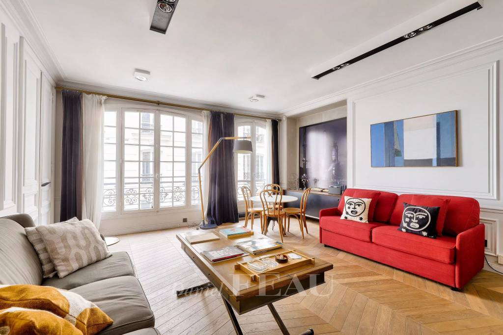 découvrez des solutions innovantes pour transformer votre appartement à paris 75003, alliant design moderne et fonctionnalité pour un intérieur unique et optimisé.