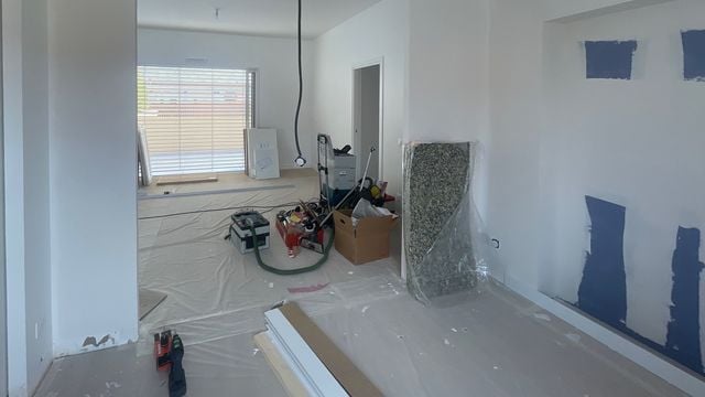 découvrez un espace personnalisé à paris conçu par lucas entreprise, alliant innovation et confort pour répondre à vos besoins spécifiques.