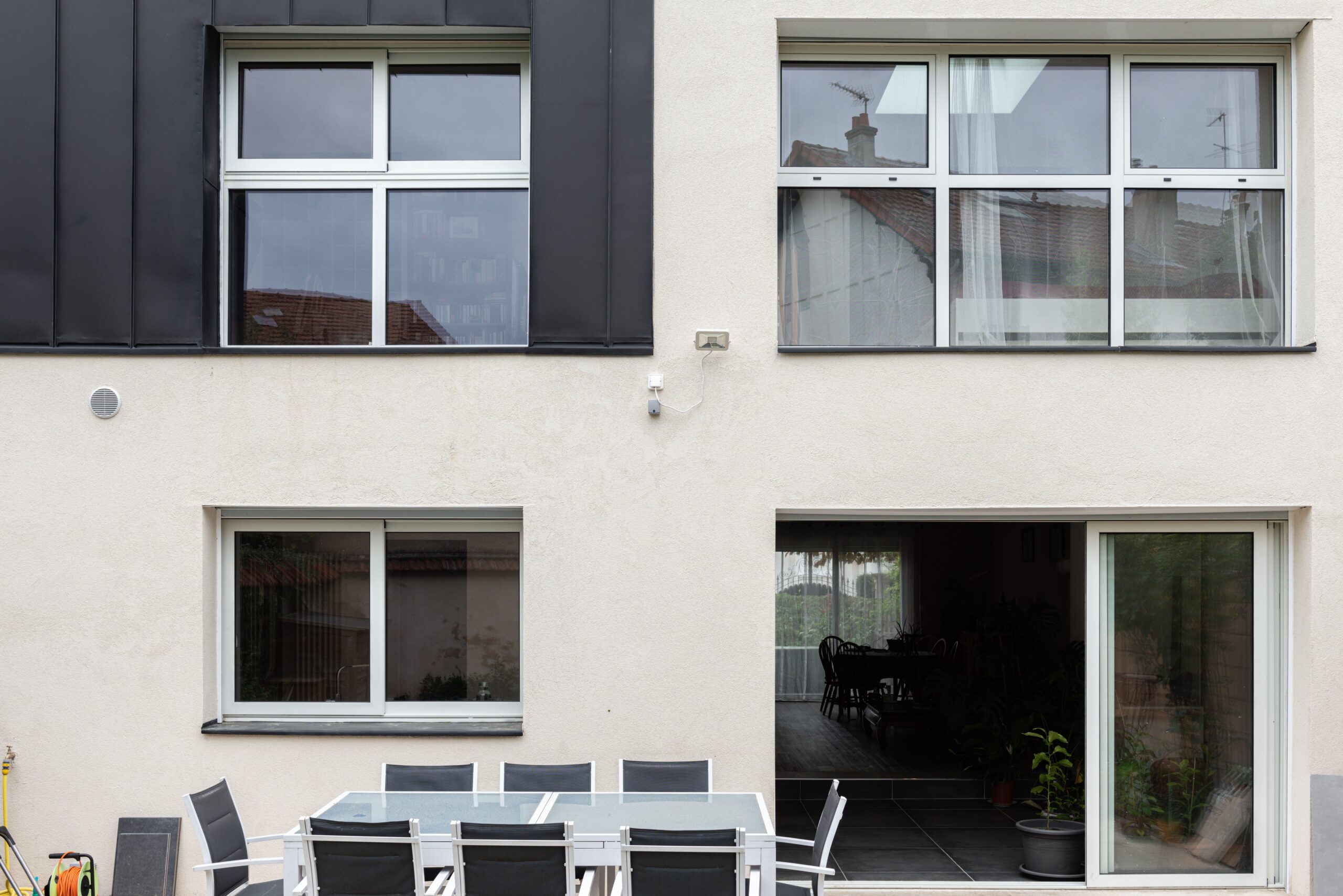 expert en rénovation de maisons à paris et en île-de-france, nous transformons votre habitat avec qualité et savoir-faire pour un intérieur moderne et confortable.